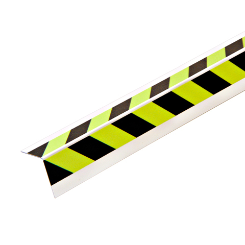 C15.7370 Výstražný profil Zelená-Čierna